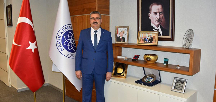 Namık Kemal Üniversitemiz Rektörü Prof. Dr. Mümin ŞAHİN’in “24 Kasım Öğretmenler Günü” Mesajı