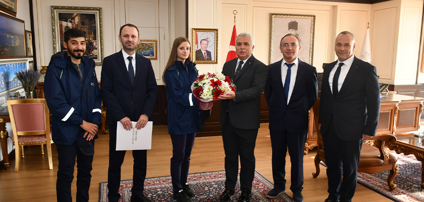 PTT AŞ GENEL MÜDÜRÜ HAKAN GÜLTEN: “BİRÇOK ALANA UZANAN ASIRLIK BİR ÇINAR MİSALİ ÇALIŞMALARINI SÜRDÜRÜYOR.”