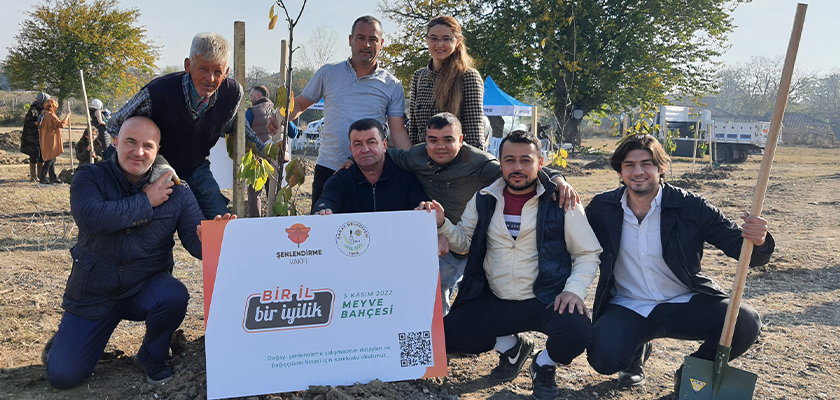 Şenlendirme Vakfı’ndan Yuvalı’da meyve bahçesi